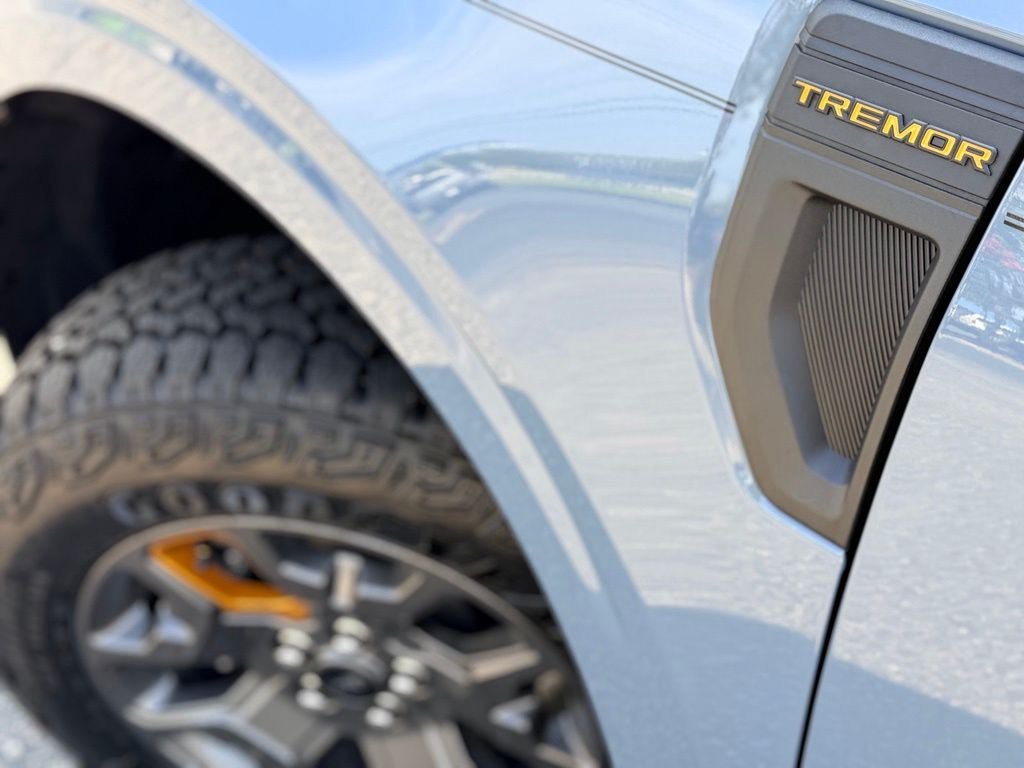 New 2026 Ford Maverick Tremor AWD/4WD image 4