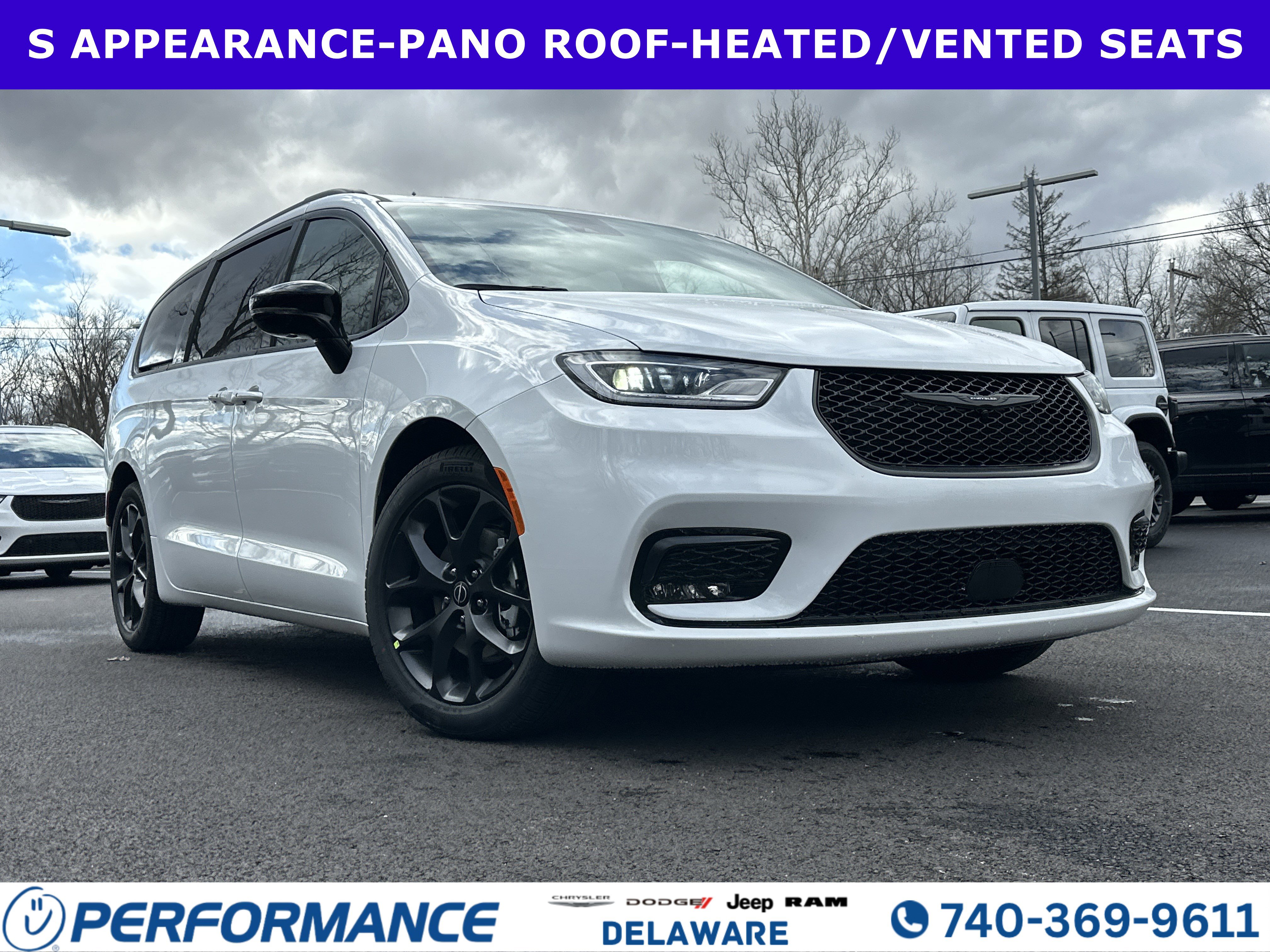 New 2026 Chrysler Pacifica Limited w/ S Appearance Package