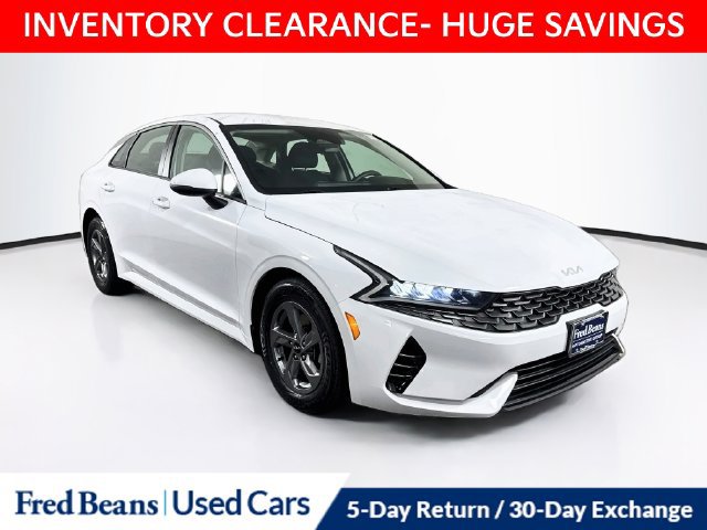 Used 2023 Kia K5 LXS FWD image 1