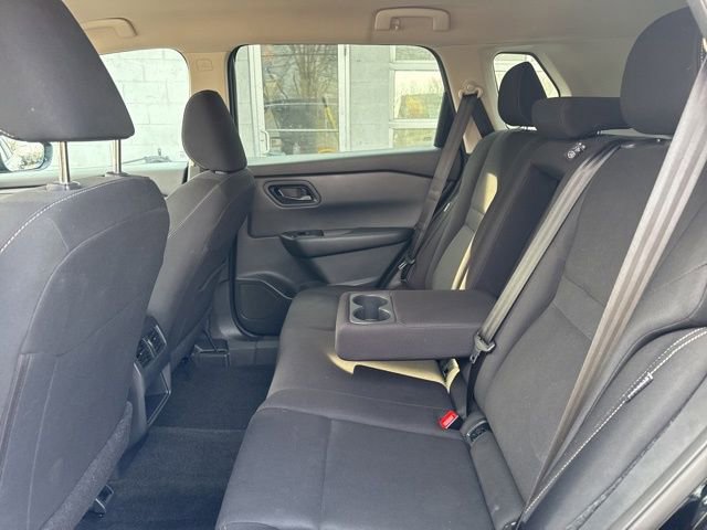 Used 2024 Nissan Rogue S image 18