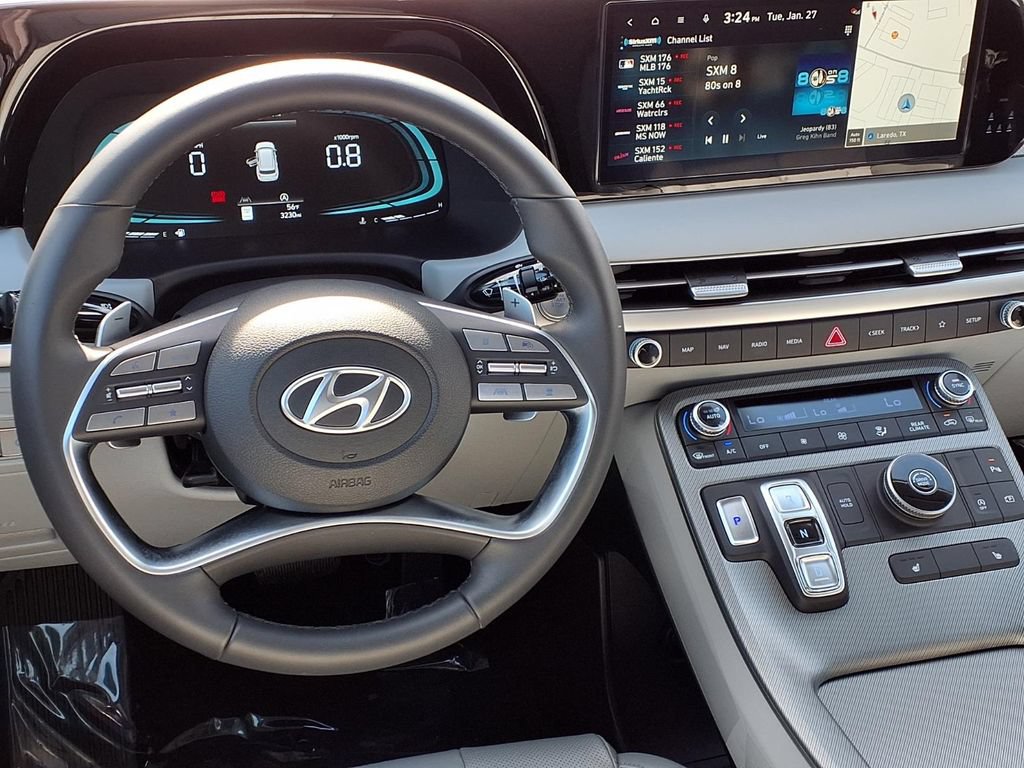 Used 2025 Hyundai Palisade SEL FWD image 13