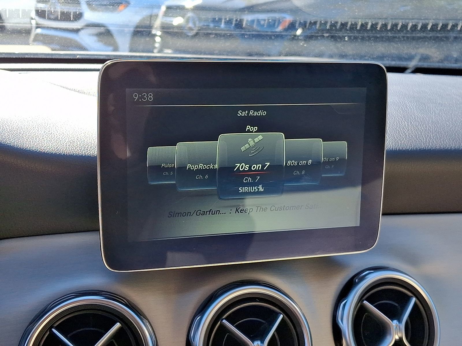 Used 2018 Mercedes-Benz GLA 250 4MATIC image 16