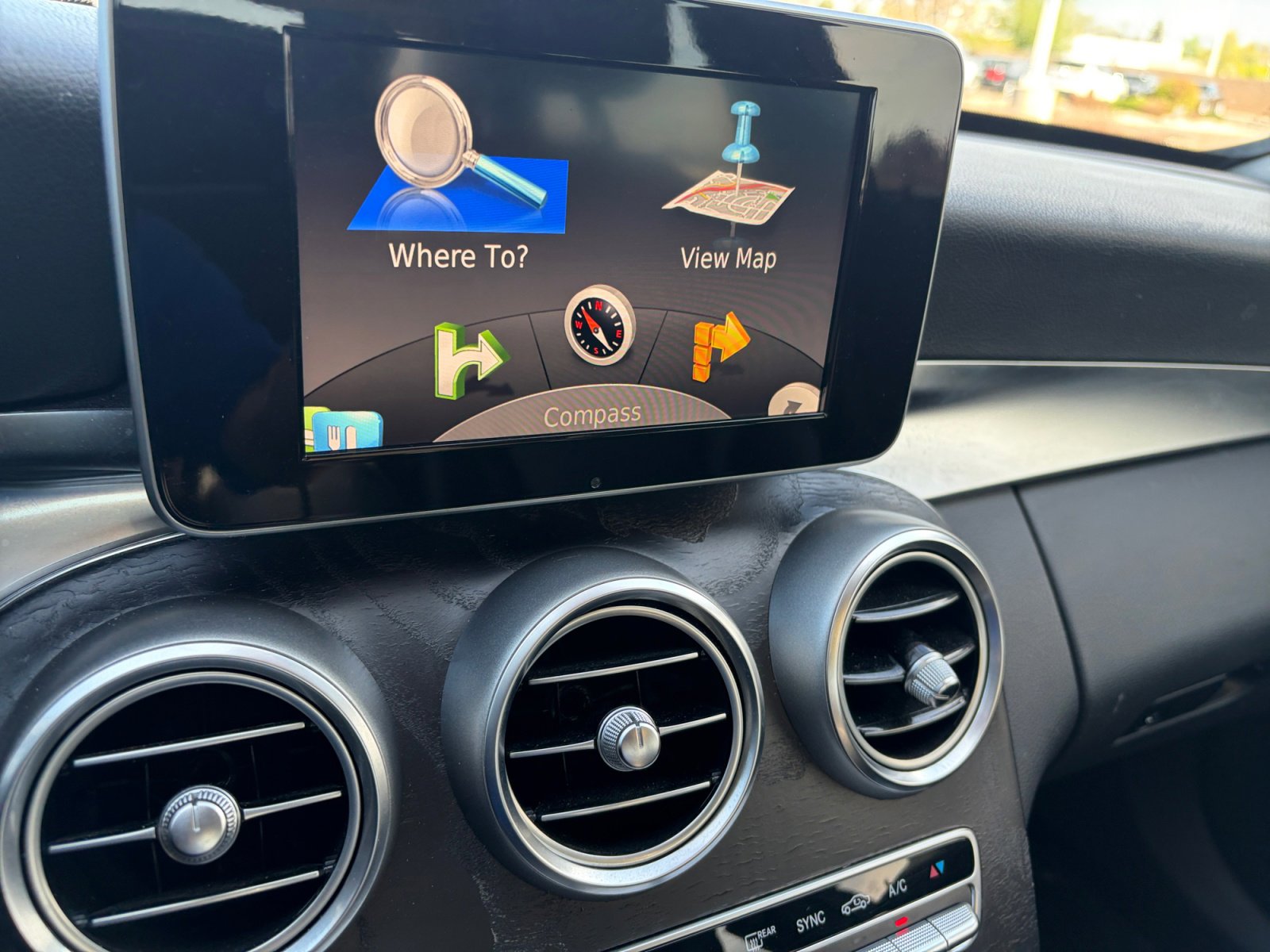 Used 2017 Mercedes-Benz C 300 4MATIC Sedan image 22