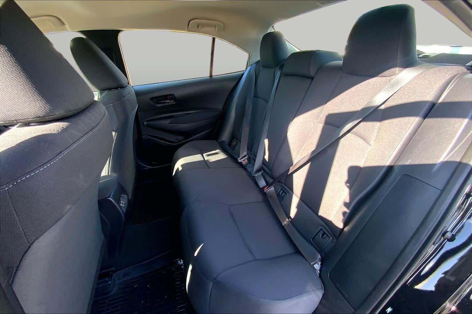 Certified 2025 Toyota Corolla LE image 19