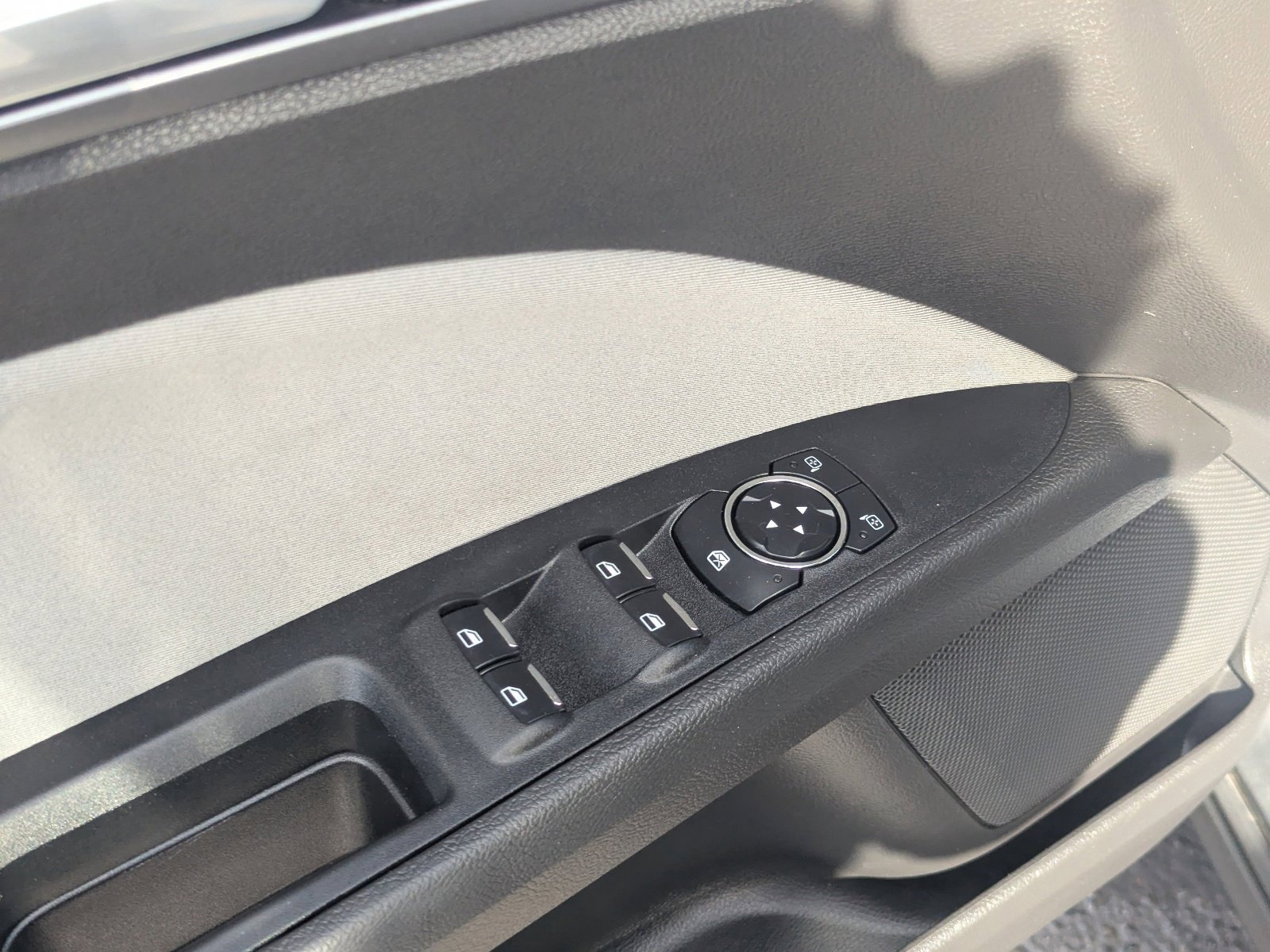 Used 2014 Ford Fusion S image 19