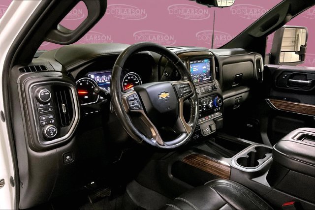 Used 2020 Chevrolet Silverado 2500 High Country w/ Technology Package AWD/4WD image 21
