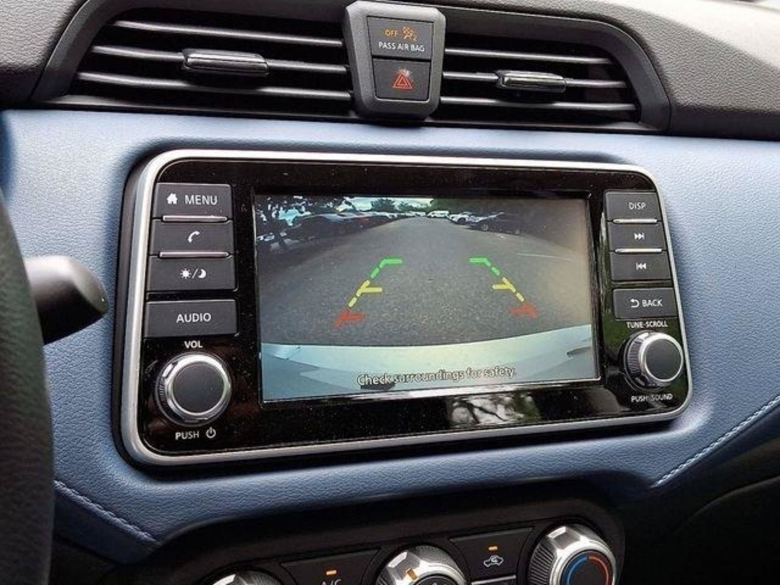 New 2025 Nissan Versa SV w/ Trunk Package FWD image 13