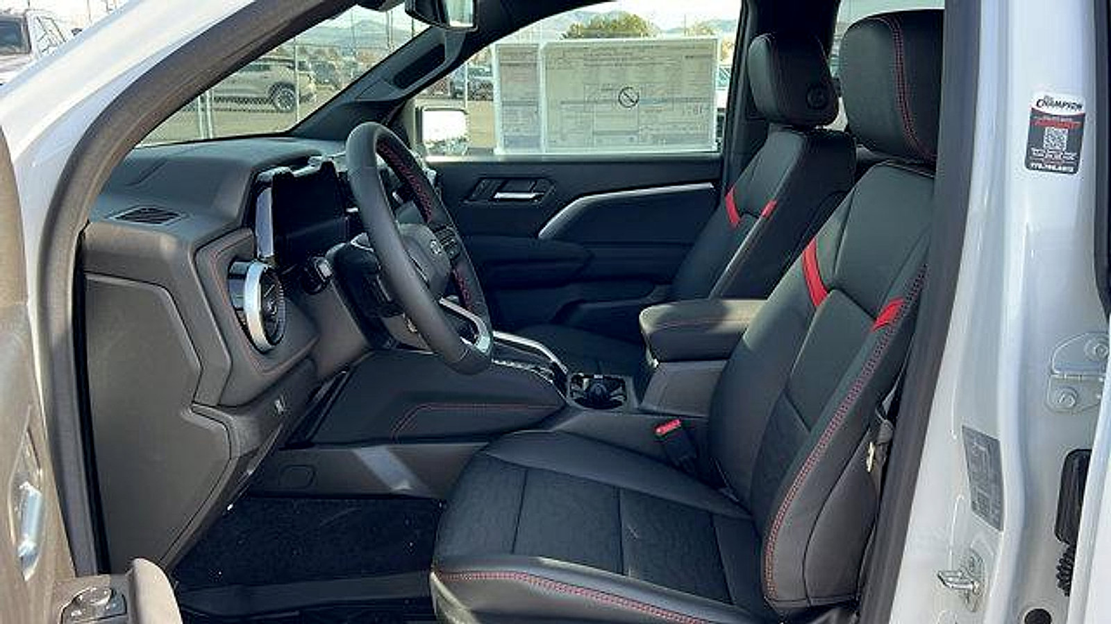 New 2026 Chevrolet Colorado Z71 w/ Technology Package image 32