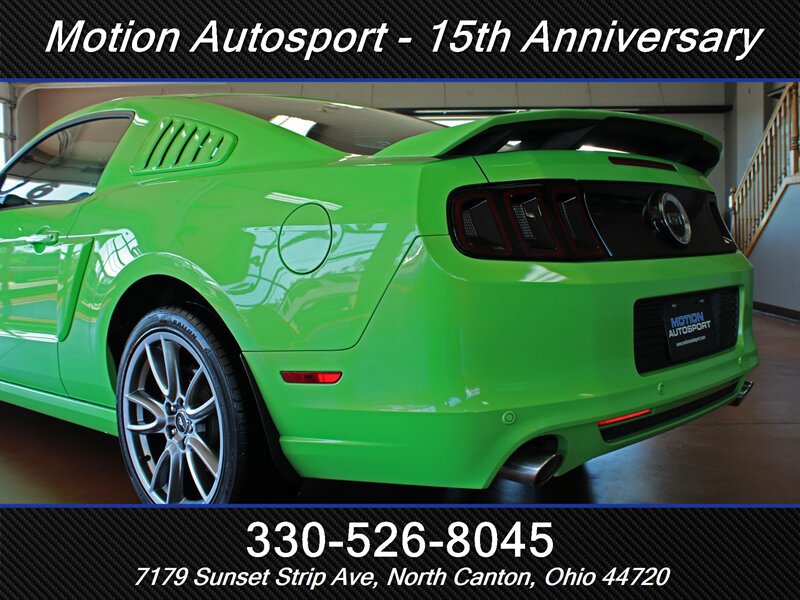 Used 2013 Ford Mustang GT Premium w/ Brembo Brake Pkg RWD image 8