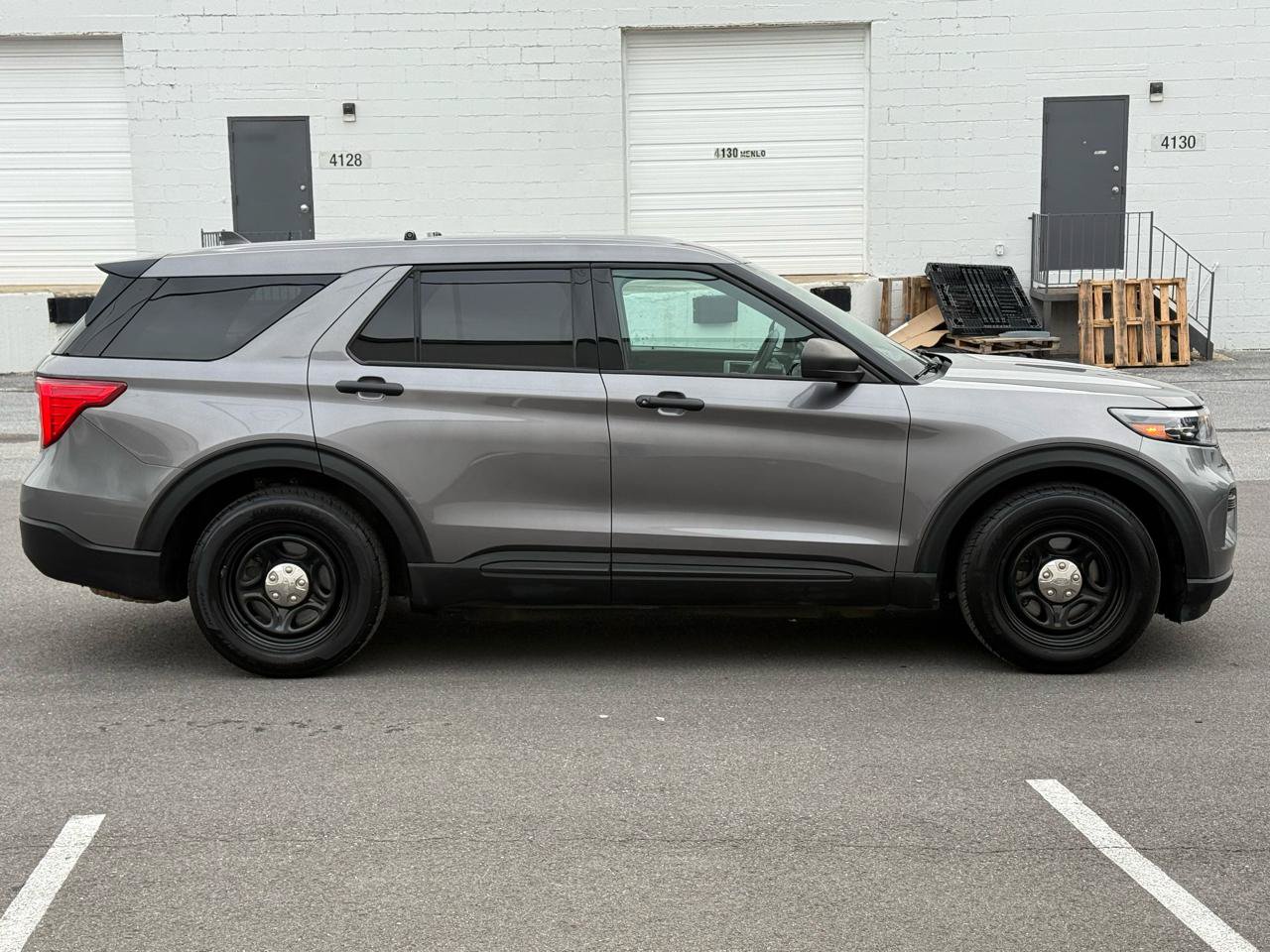 Used 2021 Ford Explorer 4WD Police Interceptor w/ Ultimate Wiring Package image 2