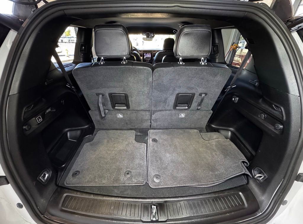 Used 2024 Jeep Grand Cherokee L Laredo image 58