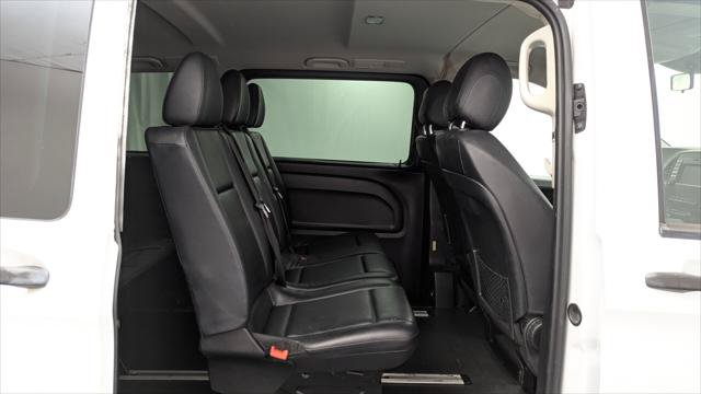 Used 2016 Mercedes-Benz Metris Passenger image 18