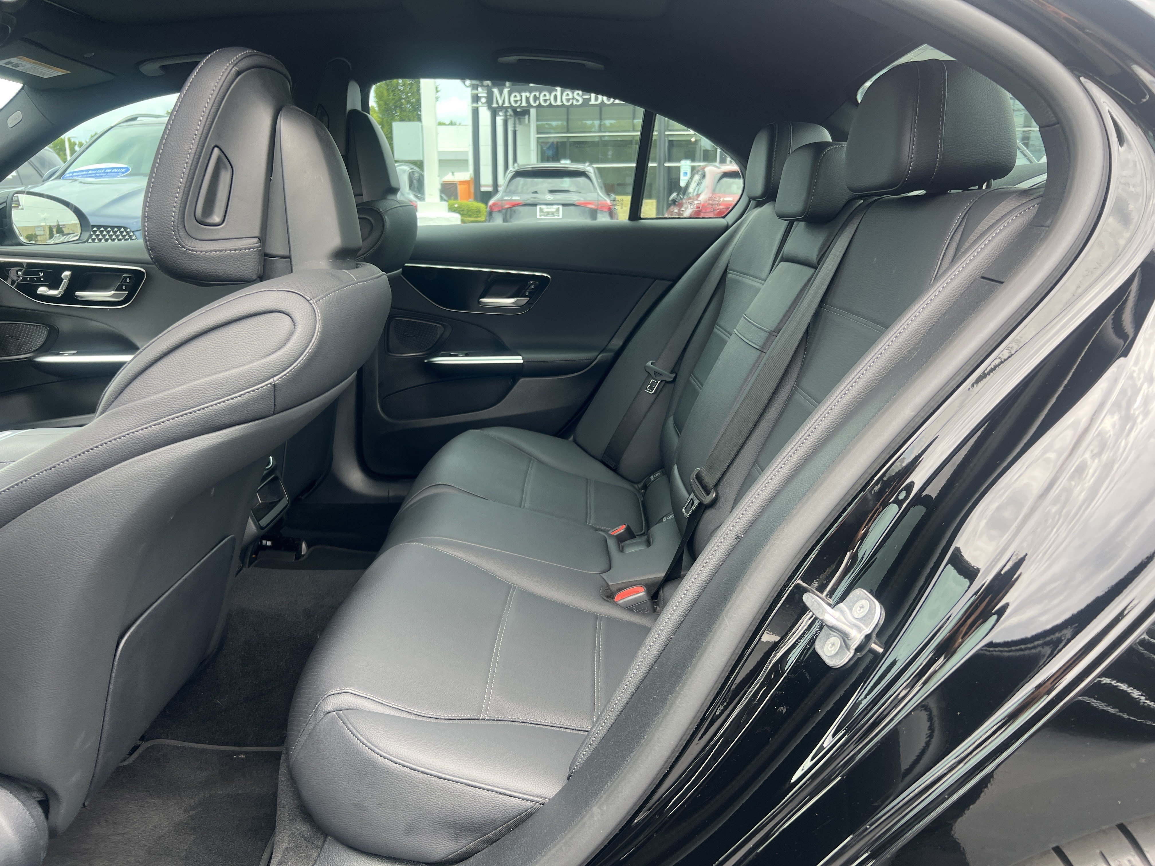 Certified 2025 Mercedes-Benz C 300 4MATIC Sedan image 34