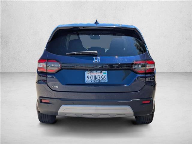 Used 2024 Honda Pilot EX-L image 7