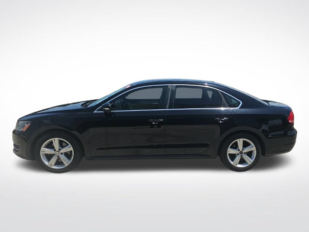 Used 2013 Volkswagen Passat 2.5 SE FWD image 4
