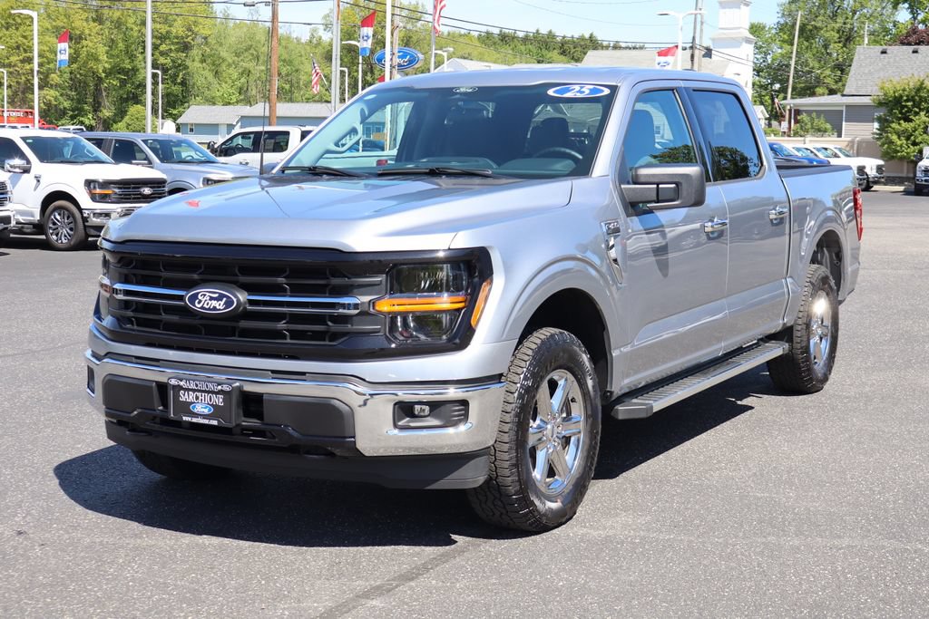 Used 2025 Ford F150 XLT w/ Equipment Group 301A Standard AWD/4WD image 12