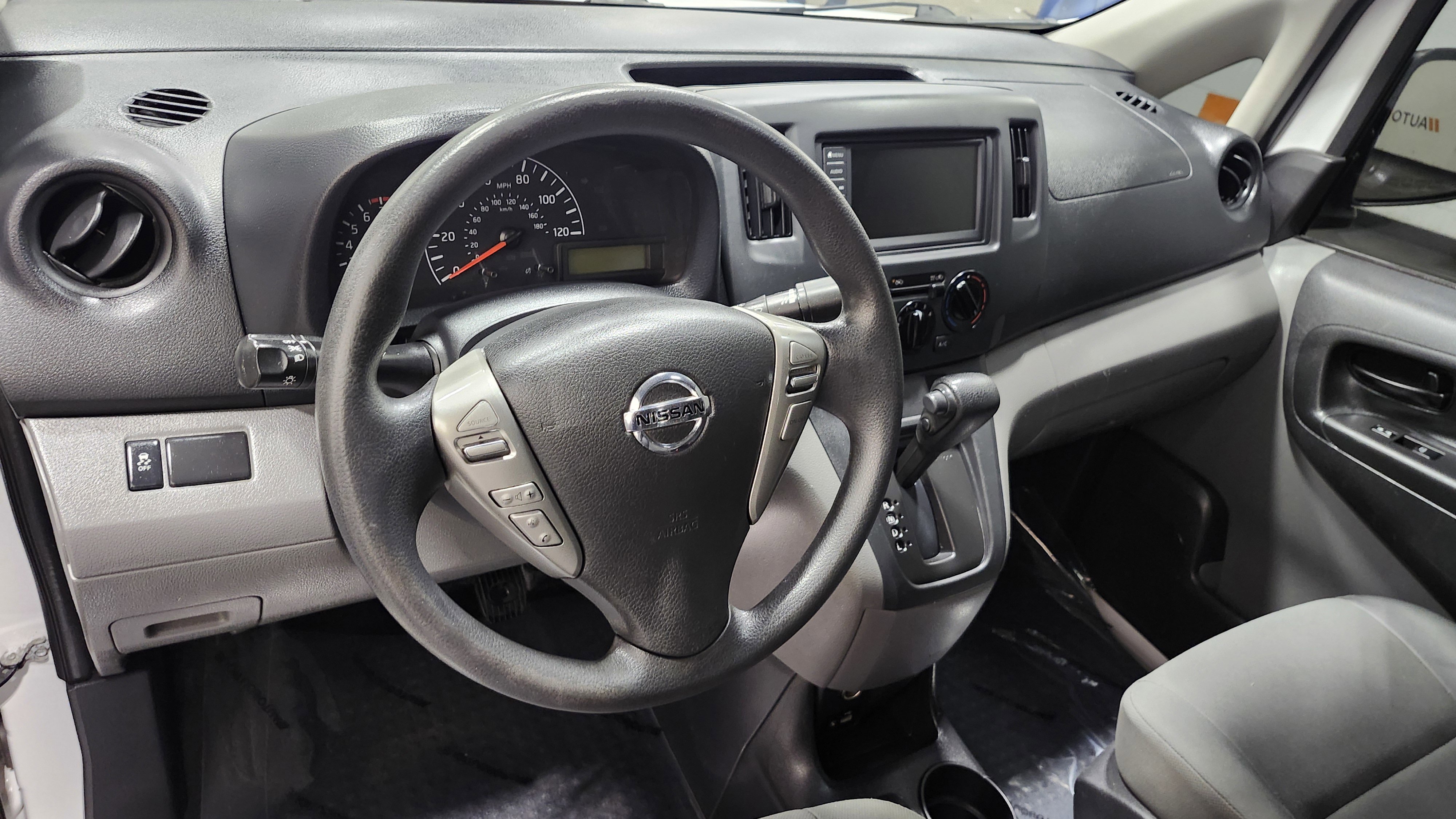 Used 2021 Nissan NV200 S w/ Back Door Glass Package image 25