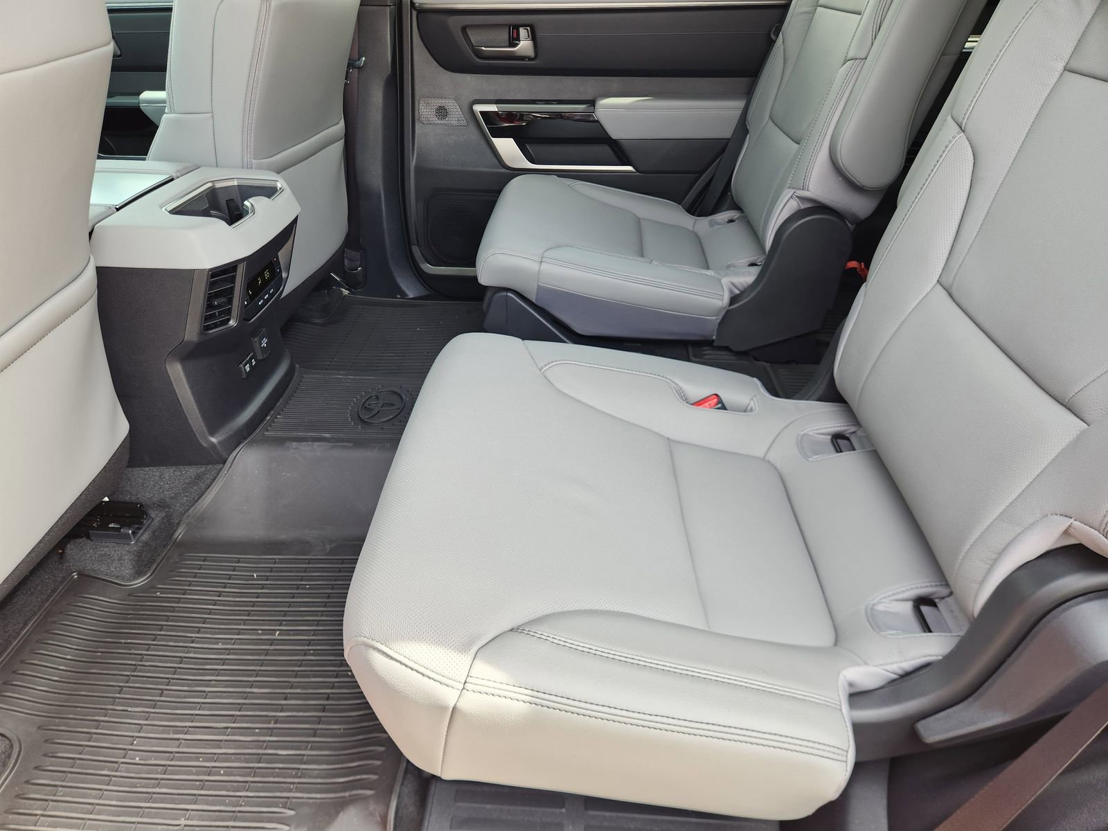 Used 2026 Toyota Sequoia Limited w/ Nightshade Package RWD image 33