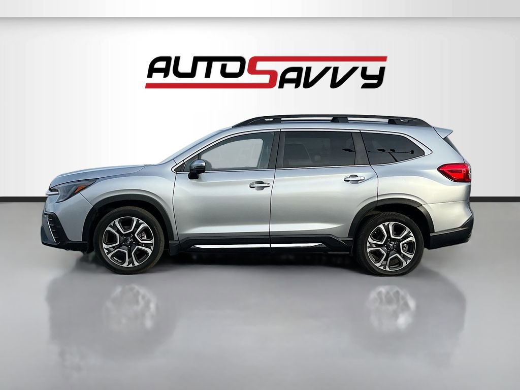 Used 2023 Subaru Ascent Limited w/ Technology Package image 4