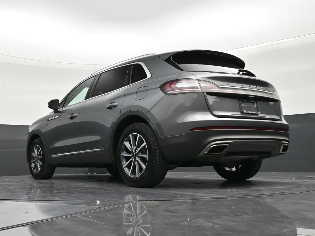 Used 2022 Lincoln Nautilus FWD image 22