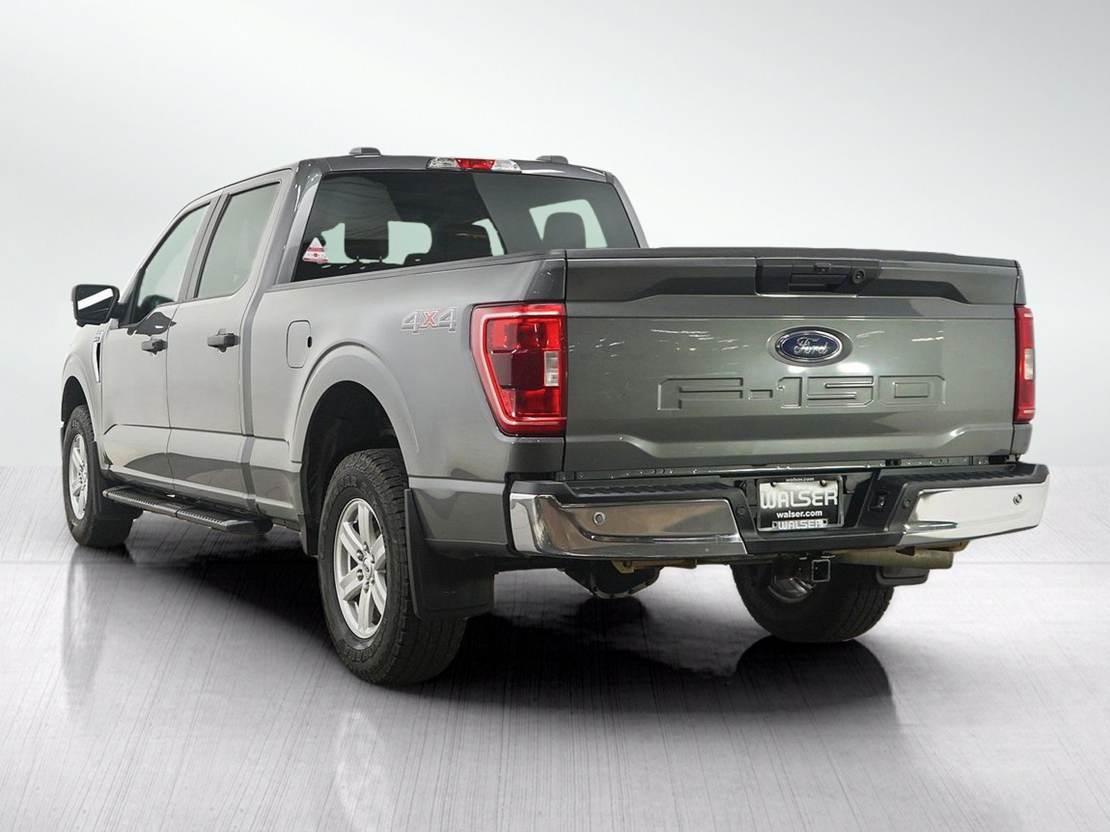 Used 2023 Ford F150 XLT w/ Trailer Tow Package AWD/4WD image 4