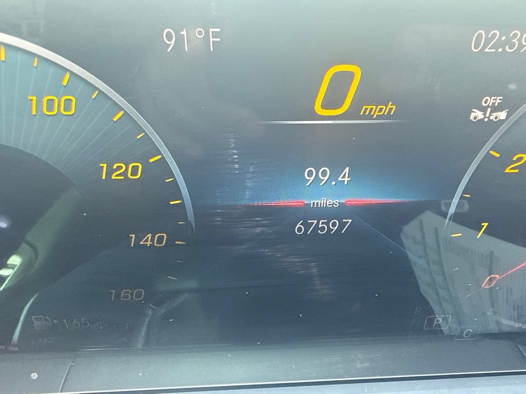 Used 2023 Mercedes-Benz GLE 350 4MATIC w/ AMG Line Exterior image 16