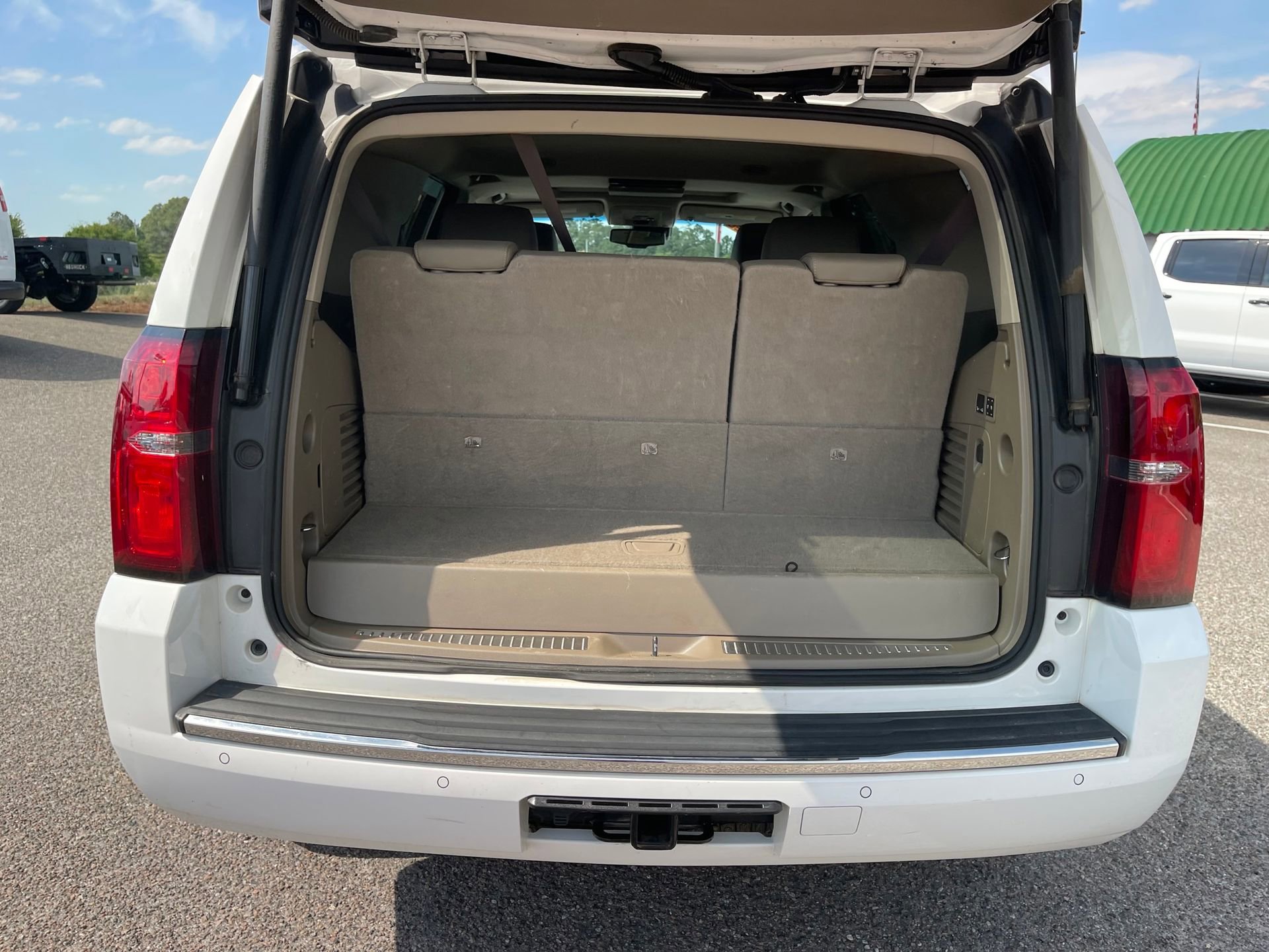 Used 2019 Chevrolet Tahoe Premier AWD/4WD image 22