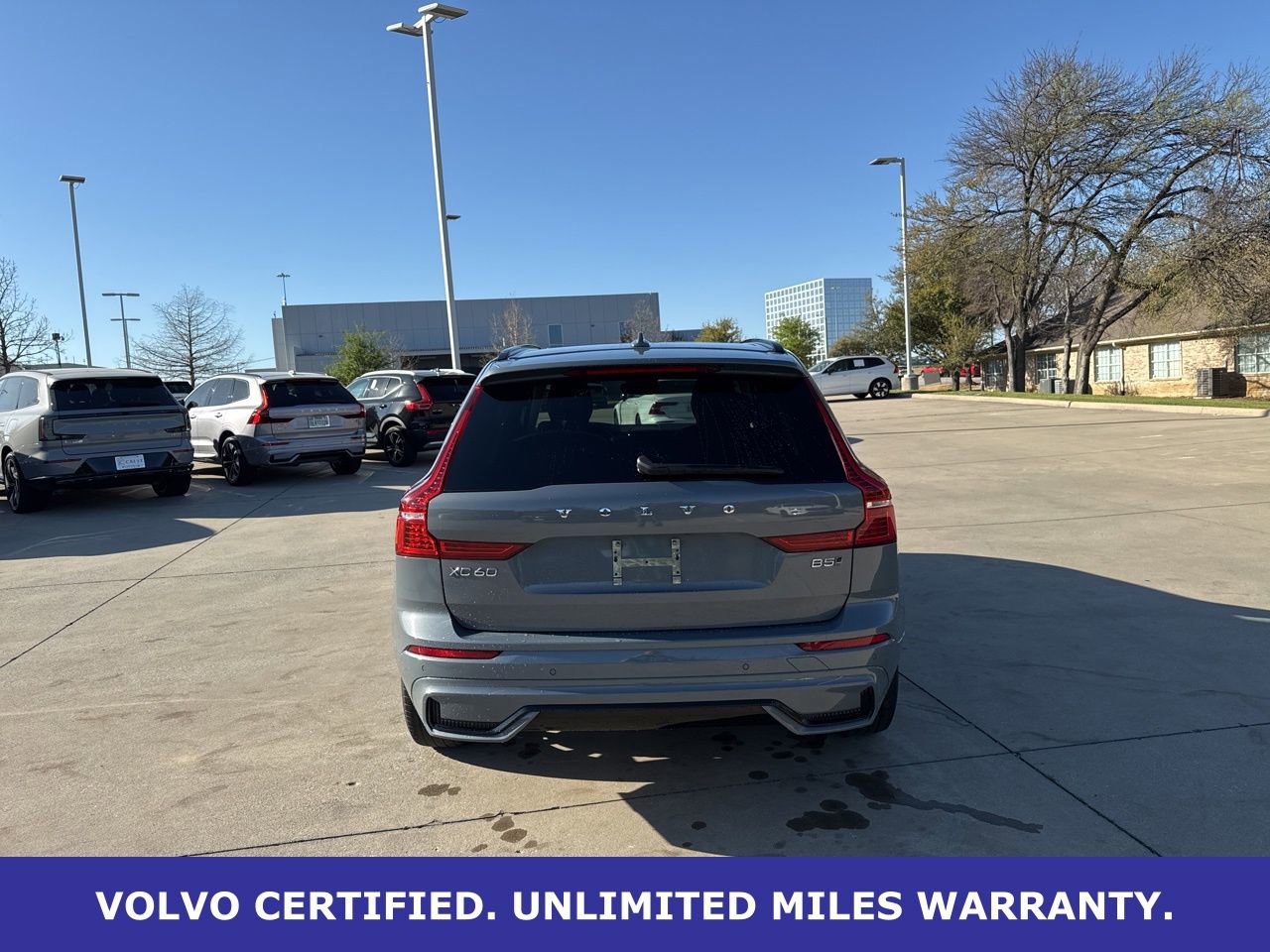 Certified 2024 Volvo XC60 B5 Core image 6