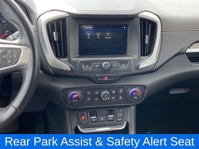 Used 2018 GMC Terrain SLE w/ Driver Convenience Package image 10