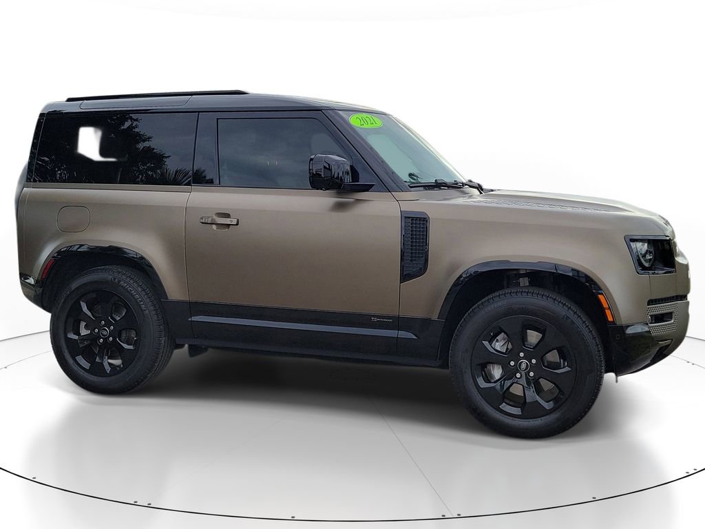 Used 2021 Land Rover Defender 90 X-Dynamic S AWD/4WD image 2