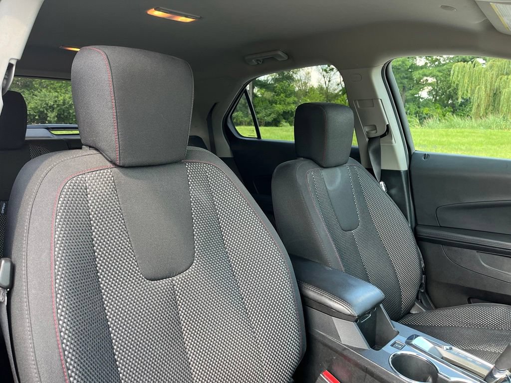 Used 2017 Chevrolet Equinox LT w/ Convenience Package FWD image 26