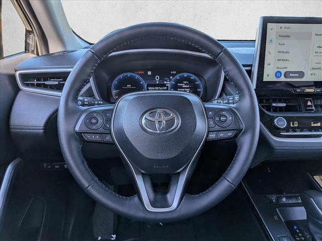 Used 2026 Toyota Corolla Cross XLE AWD/4WD image 12