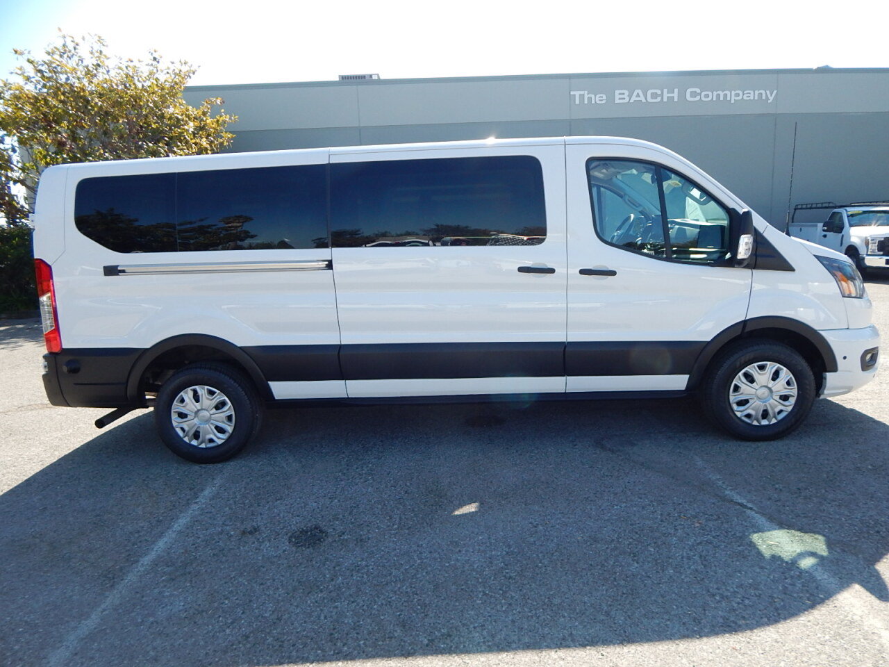 Used 2024 Ford Transit 350 XLT RWD image 9