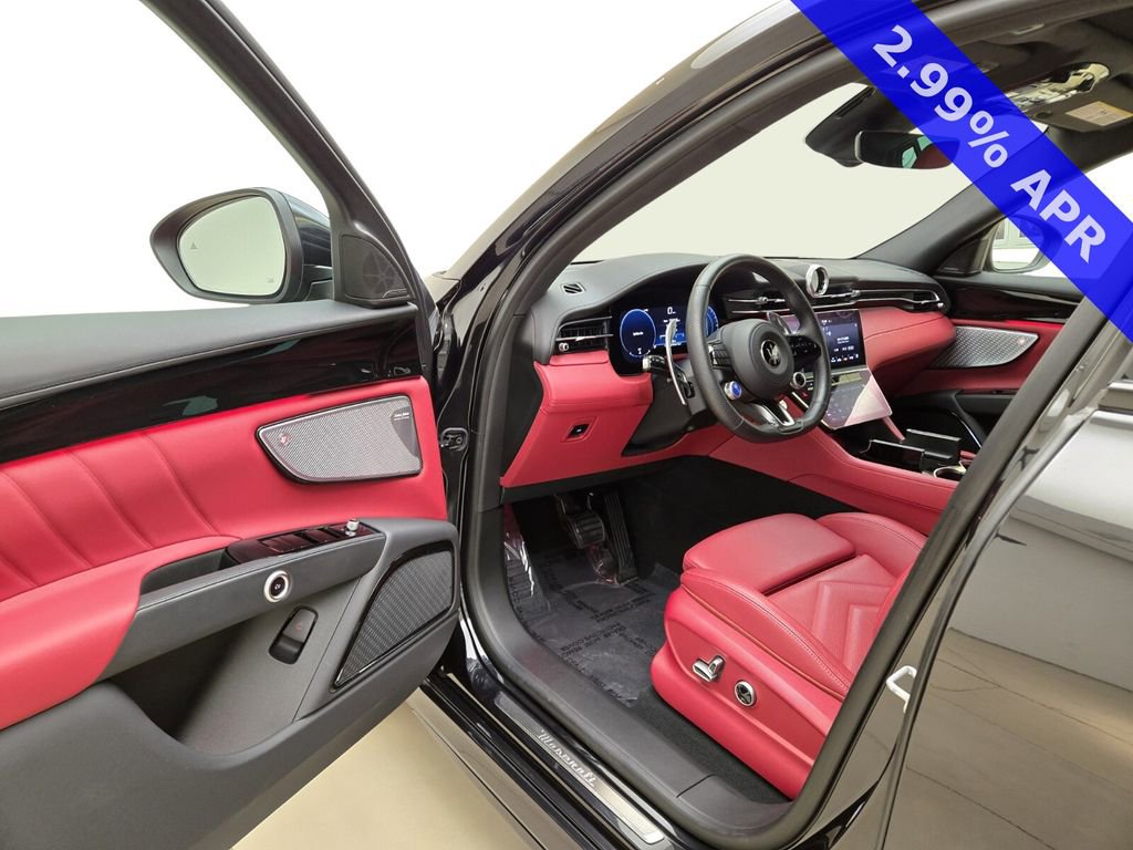 New 2025 Maserati Grecale Modena image 13