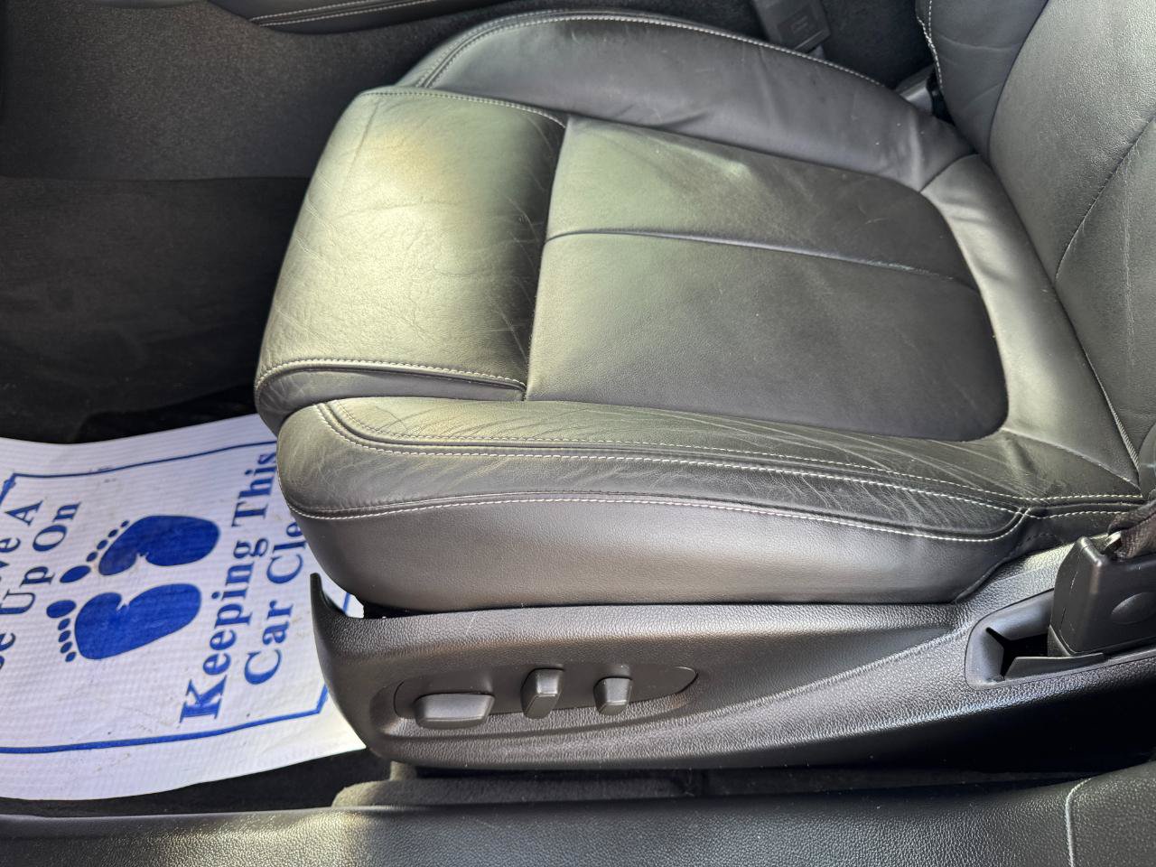 Used 2014 Buick LaCrosse Leather FWD image 20