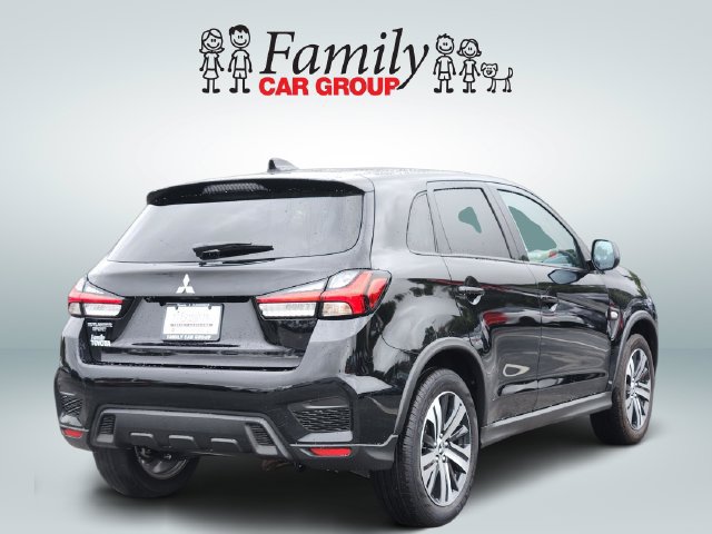 Used 2026 Mitsubishi Outlander Sport SE AWD/4WD image 4