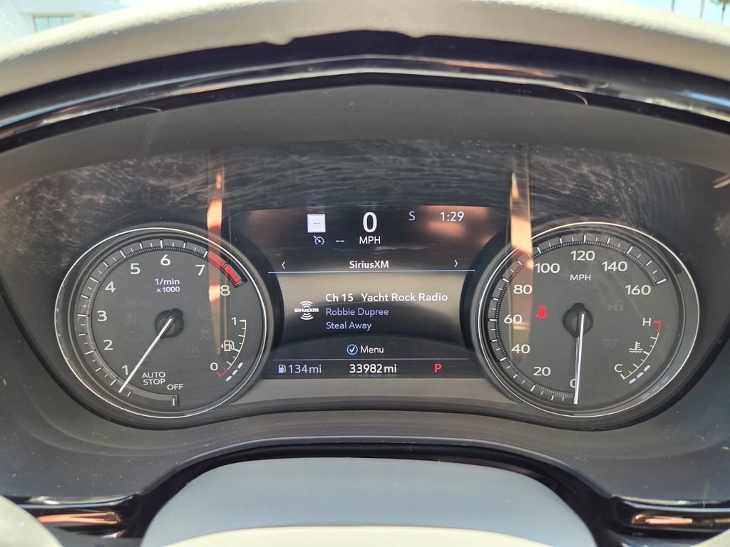 Used 2023 Cadillac XT6 Premium Luxury w/ Technology Package FWD image 32