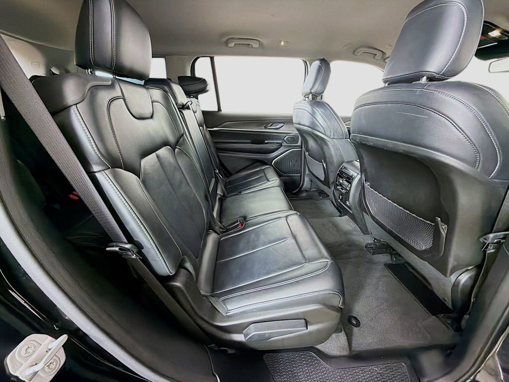 Used 2021 Jeep Grand Cherokee L Limited image 26