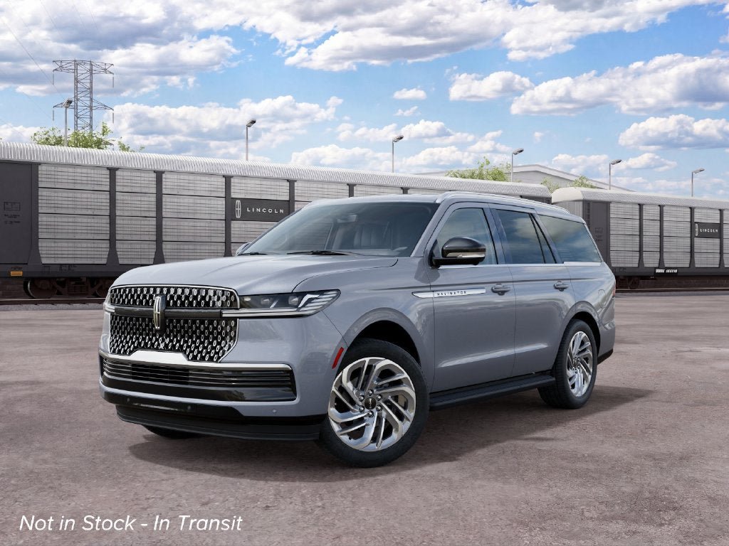 New 2027 Lincoln Navigator Premiere RWD image 2