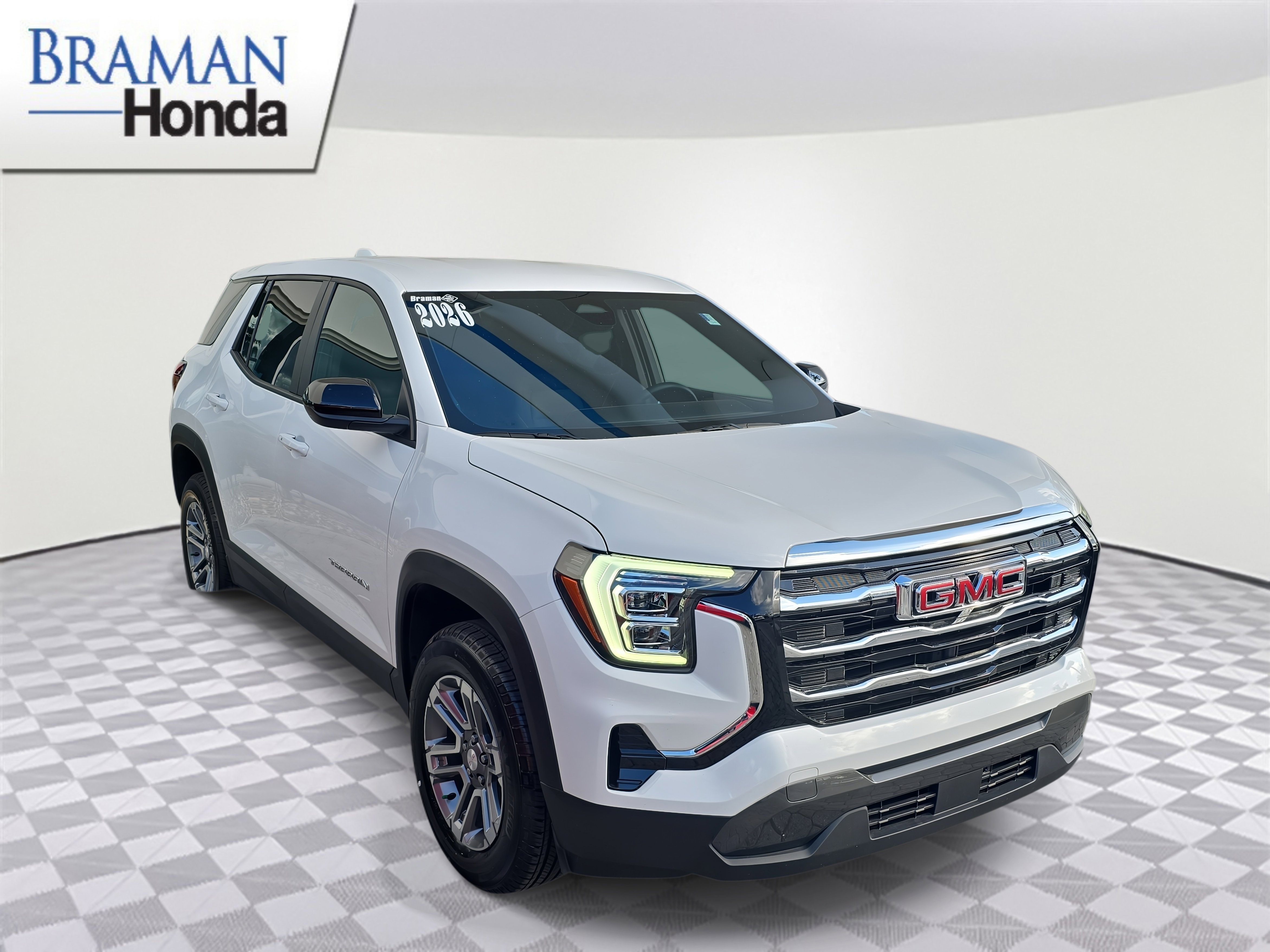 Used 2026 GMC Terrain Elevation image 2