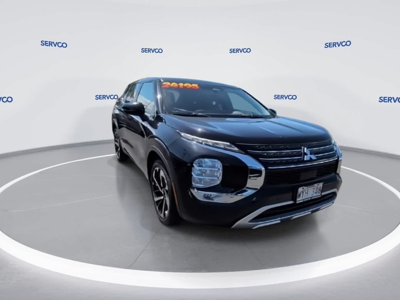 Used 2024 Mitsubishi Outlander FWD image 2