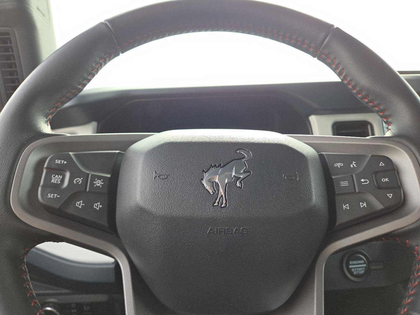 Used 2025 Ford Bronco Heritage Edition AWD/4WD image 22
