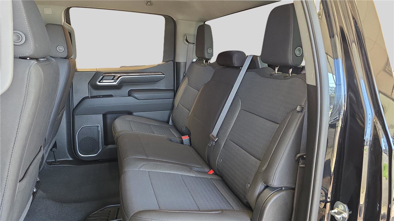 Used 2022 GMC Sierra 1500 SLE image 18