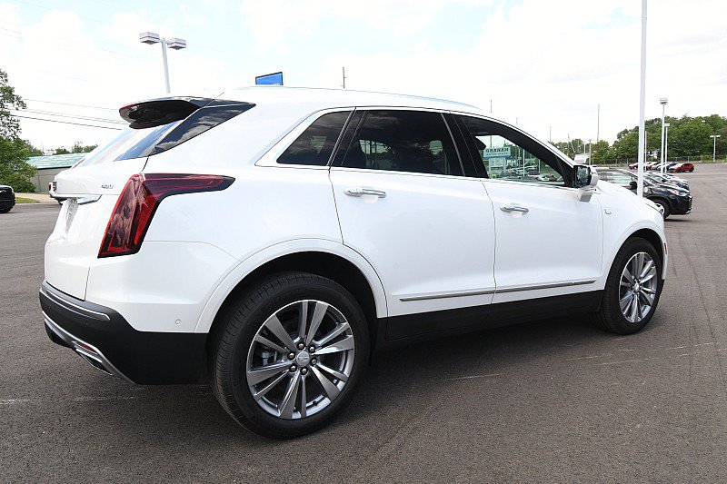 Used 2024 Cadillac XT5 Premium Luxury w/ Platinum Package AWD/4WD image 4