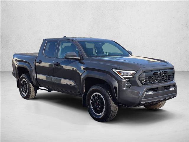 Used 2025 Toyota Tacoma TRD Off-Road AWD/4WD image 3