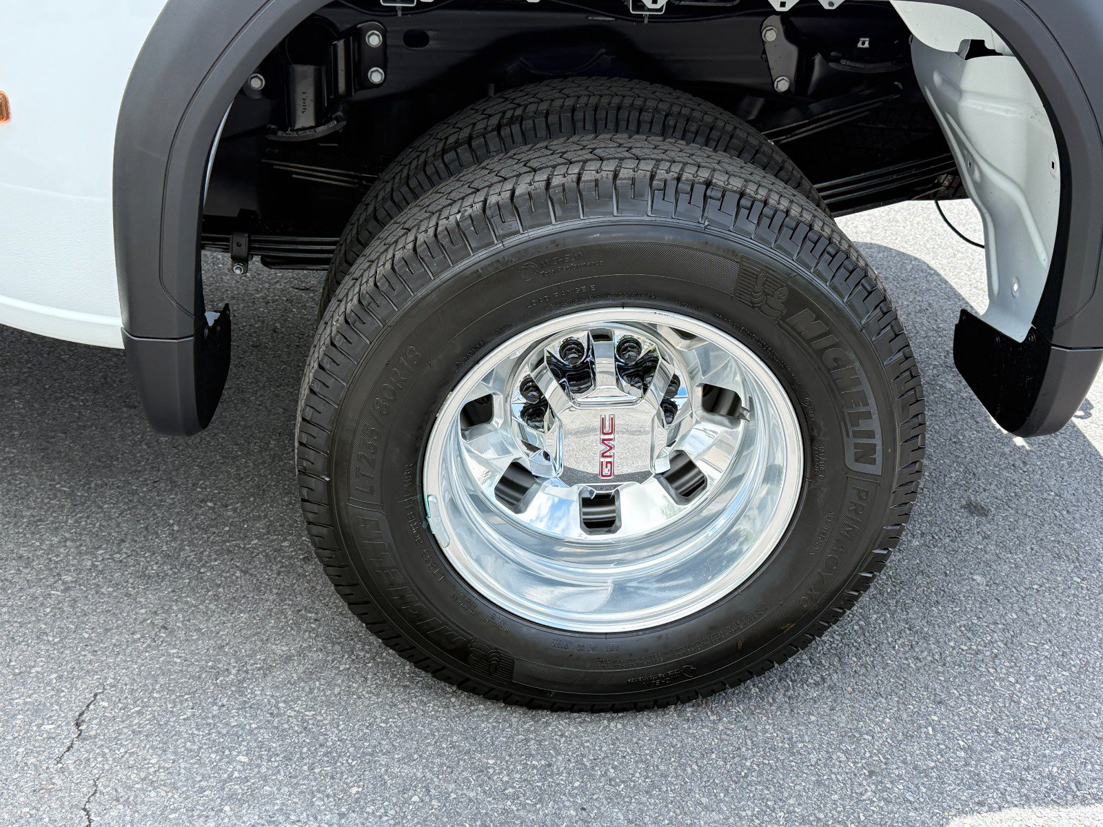 New 2026 GMC Sierra 3500 Pro AWD/4WD image 10