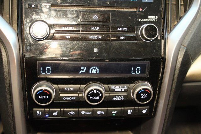 Used 2019 Subaru Ascent Touring image 27