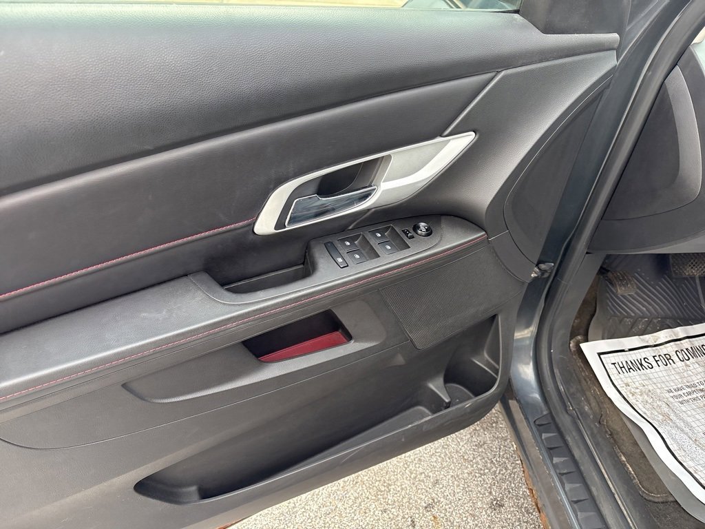 Used 2010 GMC Terrain SLE image 16