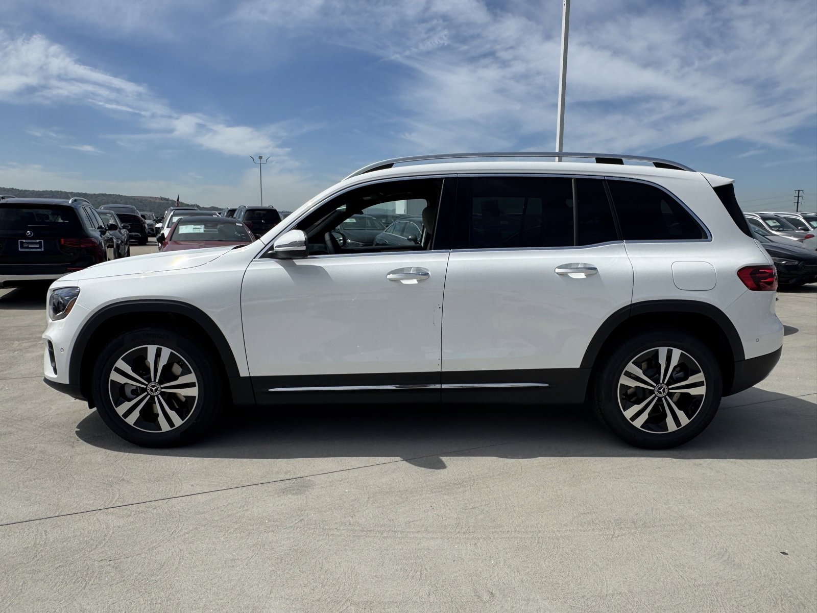 New 2026 Mercedes-Benz GLB 250 image 8