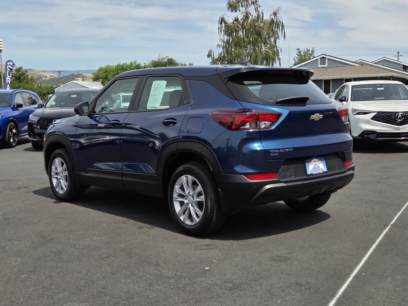 Used 2021 Chevrolet TrailBlazer LS AWD/4WD image 8